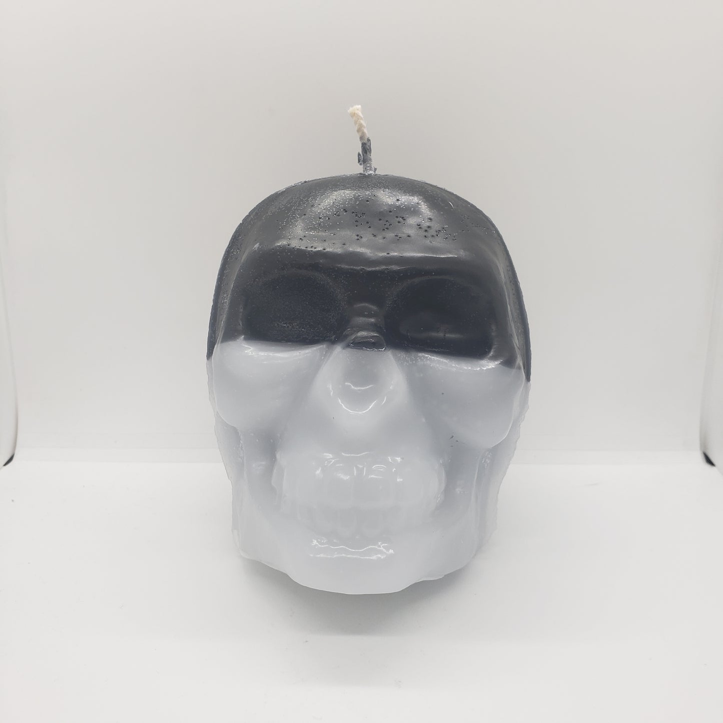 Large Skull Two Toned Candle